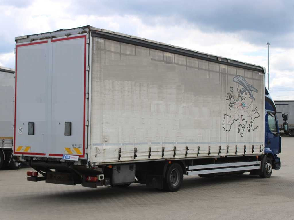 Renault MIDLUM 220.12, EURO 5, TAIL LIFT - Curtainsider truck: picture 3 Renault MIDLUM 220.12, EURO 5, TAIL LIFT - Curtainsider truck: picture 3