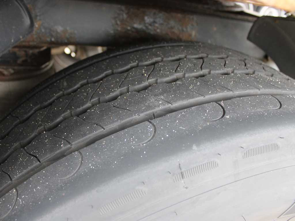 Leasing of Schwarzmüller PA 3/E, LIFTING AXLE, SIDE PANEL Schwarzmüller PA 3/E, LIFTING AXLE, SIDE PANEL: picture 18 Leasing of Schwarzmüller PA 3/E, LIFTING AXLE, SIDE PANEL Schwarzmüller PA 3/E, LIFTING AXLE, SIDE PANEL: picture 18