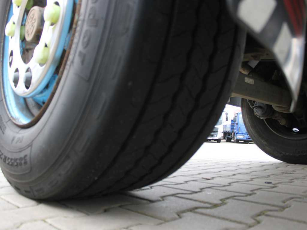 Leasing of Schwarzmüller PA 3/E, LIFTING AXLE, SIDE PANEL Schwarzmüller PA 3/E, LIFTING AXLE, SIDE PANEL: picture 17 Leasing of Schwarzmüller PA 3/E, LIFTING AXLE, SIDE PANEL Schwarzmüller PA 3/E, LIFTING AXLE, SIDE PANEL: picture 17