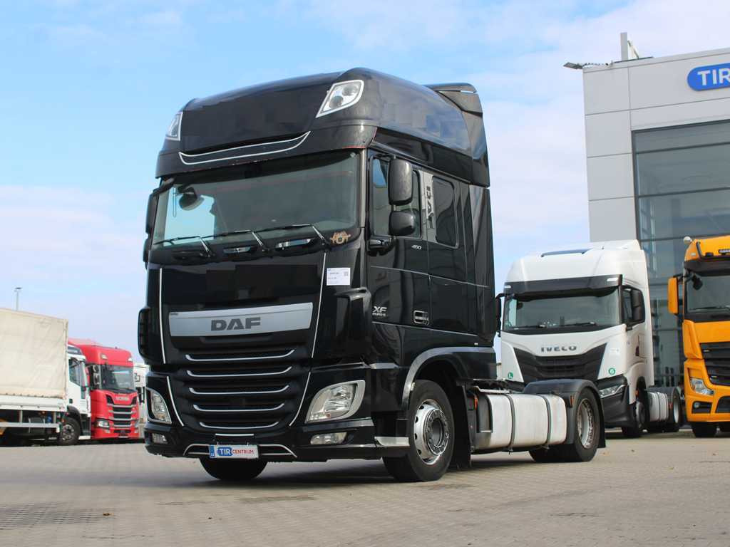 DAF XF 460, EURO 6, LOWDECK - Tractor unit: picture 1 DAF XF 460, EURO 6, LOWDECK - Tractor unit: picture 1