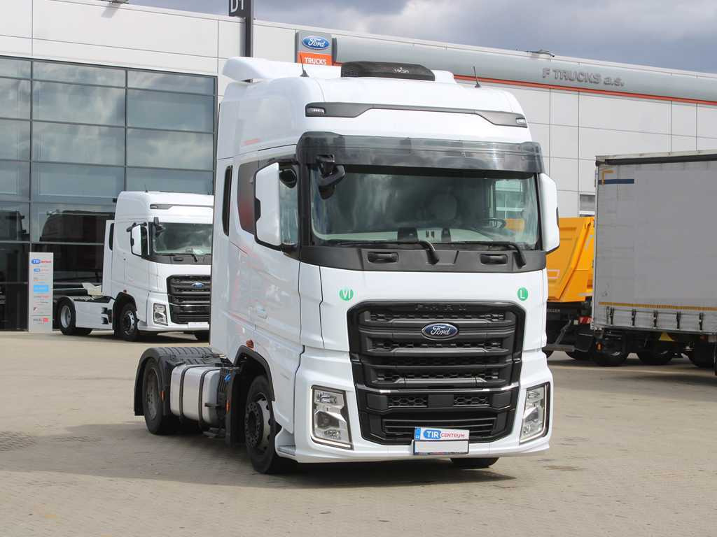 Ford F-MAX LL 12S, EURO 6, LOWDECK, NAVIGATION, INDEPENDENT AIR CONDITIONING - Tractor unit: picture 3 Ford F-MAX LL 12S, EURO 6, LOWDECK, NAVIGATION, INDEPENDENT AIR CONDITIONING - Tractor unit: picture 3