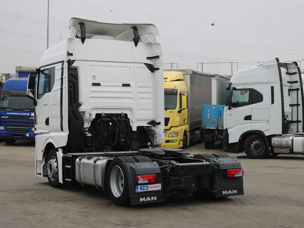 MAN TGX 18.470, LOWDECK, INDEPENDENT AIR CONDITIONING, NAVIGATION, EURO 6 - Tractor unit: picture 5 MAN TGX 18.470, LOWDECK, INDEPENDENT AIR CONDITIONING, NAVIGATION, EURO 6 - Tractor unit: picture 5