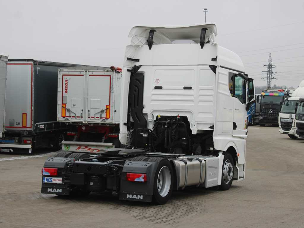 MAN TGX 18.470, LOWDECK, INDEPENDENT AIR CONDITIONING, NAVIGATION, EURO 6 - Tractor unit: picture 4 MAN TGX 18.470, LOWDECK, INDEPENDENT AIR CONDITIONING, NAVIGATION, EURO 6 - Tractor unit: picture 4