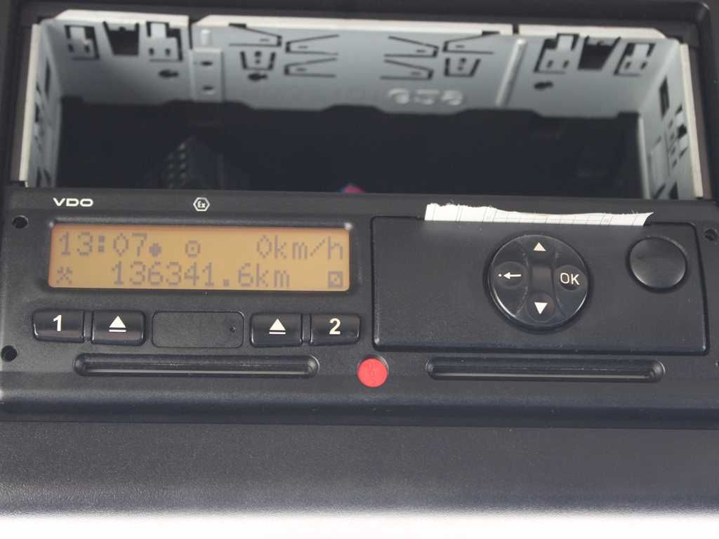 Tractor unit Mercedes-Benz Actros 1842, LOWDECK, EURO 6: picture 10