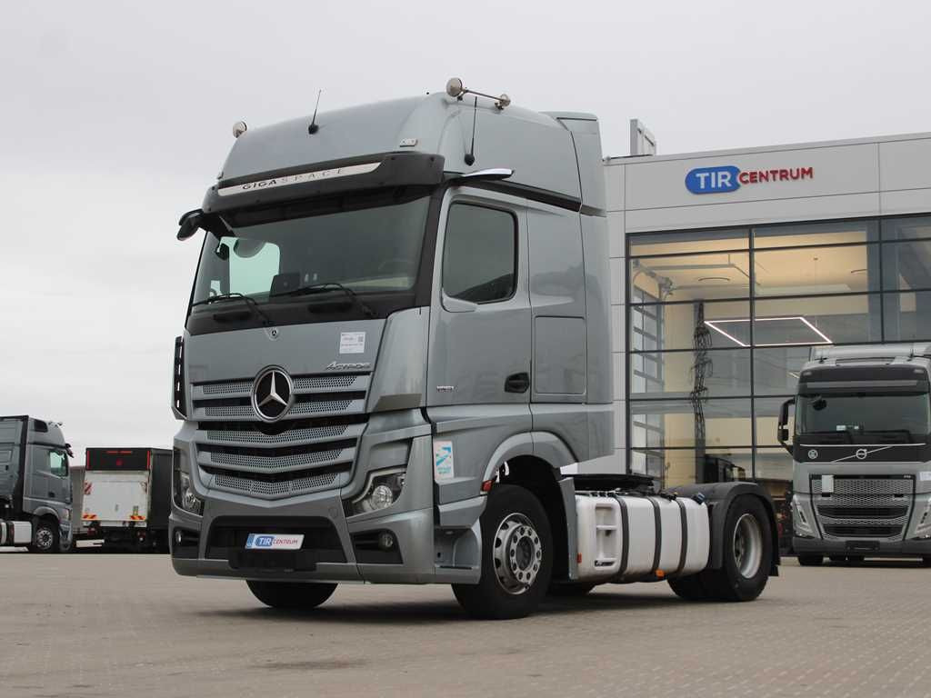 Mercedes-Benz Actros 1851, EURO 6, NAVIGATION - Tractor unit: picture 1 Mercedes-Benz Actros 1851, EURO 6, NAVIGATION - Tractor unit: picture 1