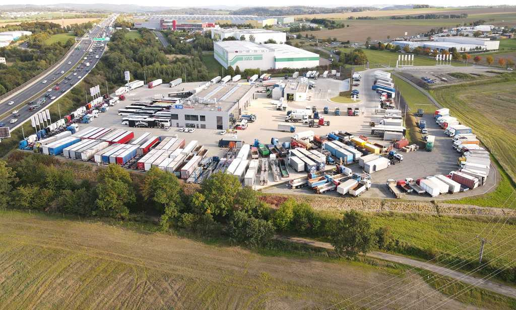 Scania R440, EURO 5, RETARDER, INDEPENDENT AIR CONDITIONING, DUAL-CIRCUIT HYDRAULICS - Tractor unit: picture 2 Scania R440, EURO 5, RETARDER, INDEPENDENT AIR CONDITIONING, DUAL-CIRCUIT HYDRAULICS - Tractor unit: picture 2