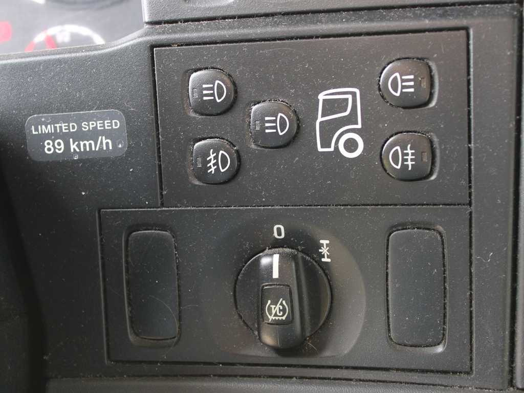 Tractor unit Scania R490, EURO 6, RETARDER: picture 12