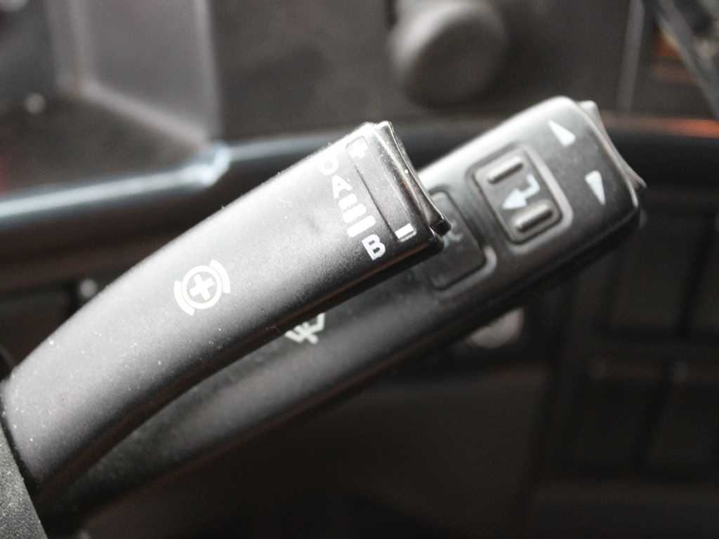 Tractor unit Volvo FH 420, EURO 5 EEV, LOWDECK, AIR SUSPENSION, VEB +: picture 10