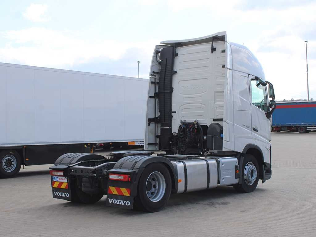 Volvo FH 460, EURO 6, VEB +, I-SAVE, PNEU 80% - Tractor unit: picture 3 Volvo FH 460, EURO 6, VEB +, I-SAVE, PNEU 80% - Tractor unit: picture 3