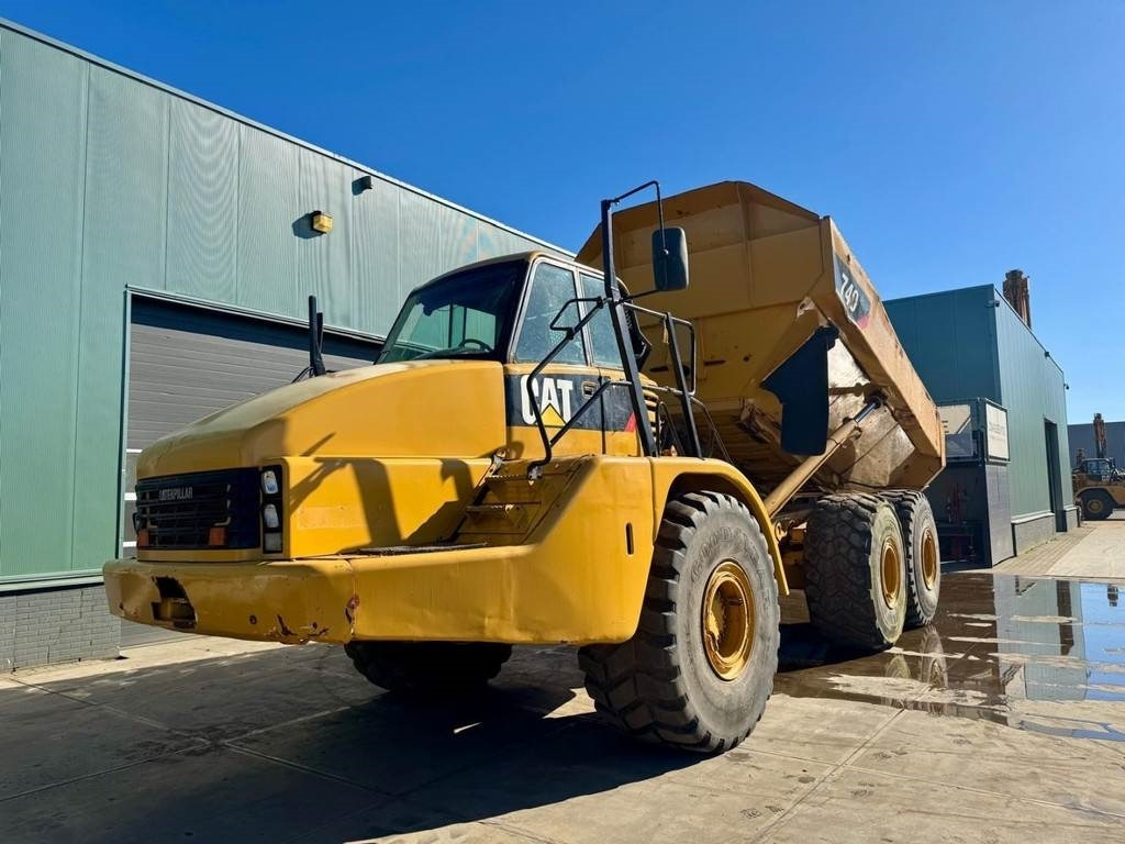 CAT 740 - Mini dumper: picture 2 CAT 740 - Mini dumper: picture 2
