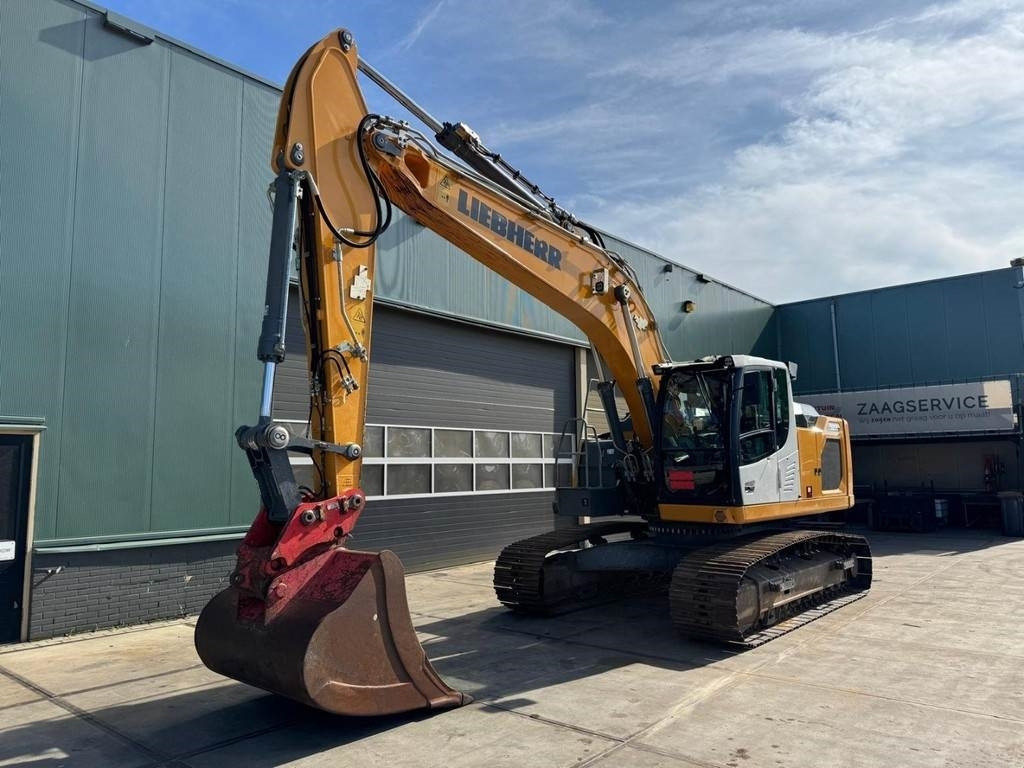 Liebherr R922 LC - Crawler excavator: picture 2 Liebherr R922 LC - Crawler excavator: picture 2
