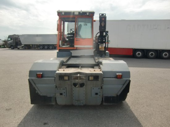 MAFI Hofschlepper MT32Z - Terminal tractor: picture 5 MAFI Hofschlepper MT32Z - Terminal tractor: picture 5