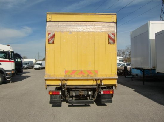 MAN LE 12.220 Plane, LBW, manual - Curtainsider truck: picture 5 MAN LE 12.220 Plane, LBW, manual - Curtainsider truck: picture 5