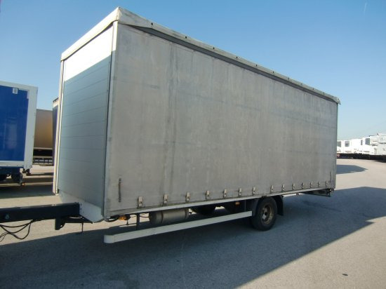 MAN LE 8.220 4x2 BL Planenaufbau + Anhänger Komplettzug - Curtainsider truck: picture 5 MAN LE 8.220 4x2 BL Planenaufbau + Anhänger Komplettzug - Curtainsider truck: picture 5