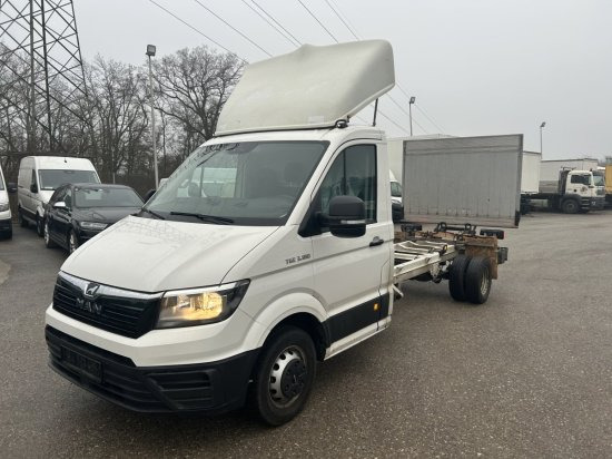 MAN TGE 3.180 Ladebordwand Palfinger - Cab chassis truck: picture 3 MAN TGE 3.180 Ladebordwand Palfinger - Cab chassis truck: picture 3