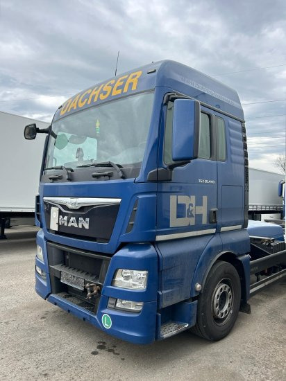 MAN TGX 26.440 XLX 6x2 Liftachse,  Euro 6, Retarder, Motorschaden engine damage! - Container transporter/ Swap body truck: picture 3 MAN TGX 26.440 XLX 6x2 Liftachse,  Euro 6, Retarder, Motorschaden engine damage! - Container transporter/ Swap body truck: picture 3