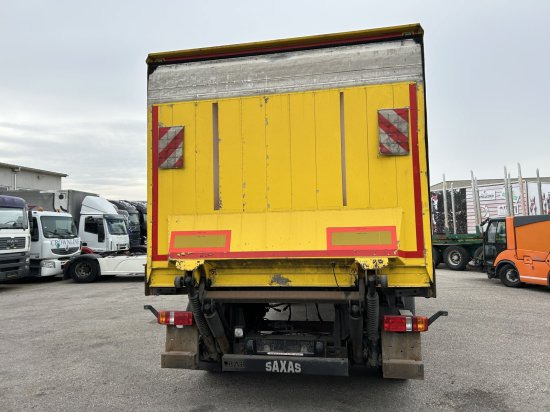 Saxas, Anhängewagen Kofferaufbau mit Hebebühne - Closed box trailer: picture 3 Saxas, Anhängewagen Kofferaufbau mit Hebebühne - Closed box trailer: picture 3