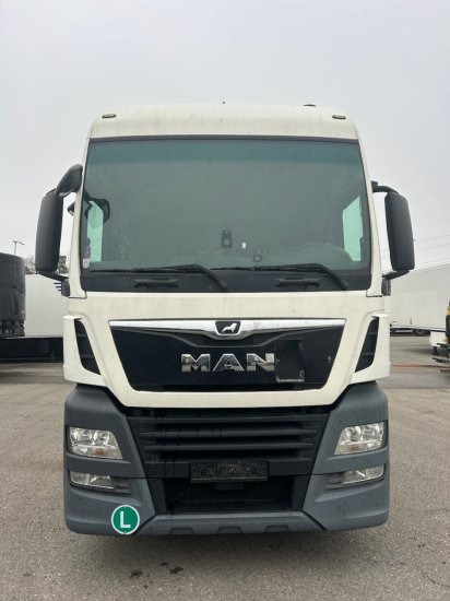 MAN TGX 18.500, XXL, Intarder - Tractor unit: picture 2 MAN TGX 18.500, XXL, Intarder - Tractor unit: picture 2