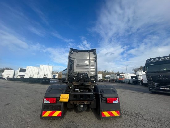 MAN TGX 18.510 4x2, XXL, Intarder, Euro 6 Schubbodenhydraulik New Model TG3 - Tractor unit: picture 5 MAN TGX 18.510 4x2, XXL, Intarder, Euro 6 Schubbodenhydraulik New Model TG3 - Tractor unit: picture 5