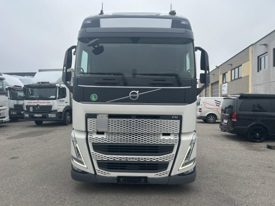 Volvo FH 500 E6, Low Deck, I-Shift, Voll-Luft, Standklima I Save - Tractor unit: picture 2 Volvo FH 500 E6, Low Deck, I-Shift, Voll-Luft, Standklima I Save - Tractor unit: picture 2
