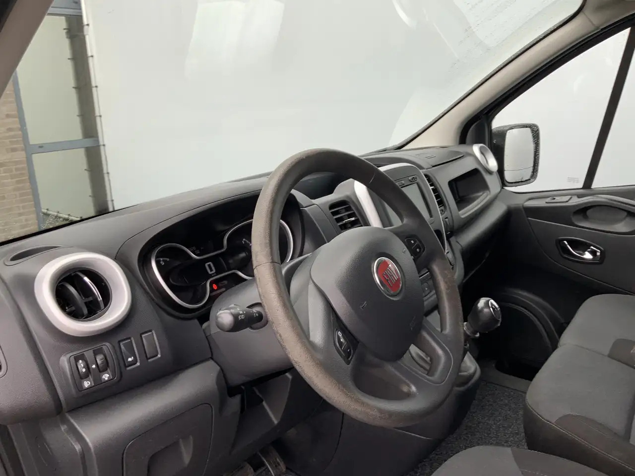 Fiat Talento MARGE !! 1.6 MJ EcoJet L2H1 Airco Cruise 3 Zits Na - Panel van: picture 5 Fiat Talento MARGE !! 1.6 MJ EcoJet L2H1 Airco Cruise 3 Zits Na - Panel van: picture 5
