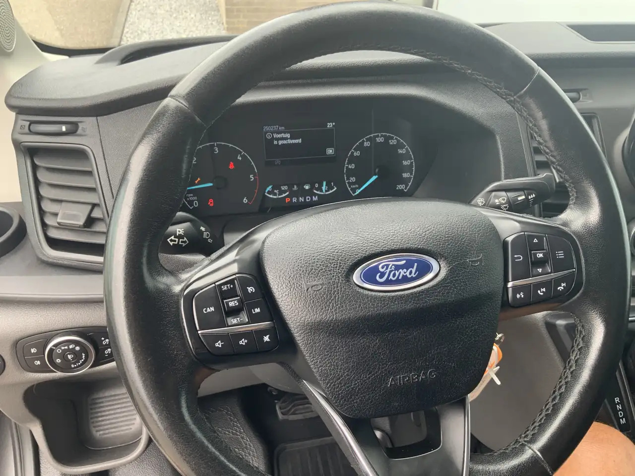 Ford Transit 350 2.0 TDCI L3H2 EXPORT !! Koel vries Automaat Tr - Refrigerated van: picture 5 Ford Transit 350 2.0 TDCI L3H2 EXPORT !! Koel vries Automaat Tr - Refrigerated van: picture 5