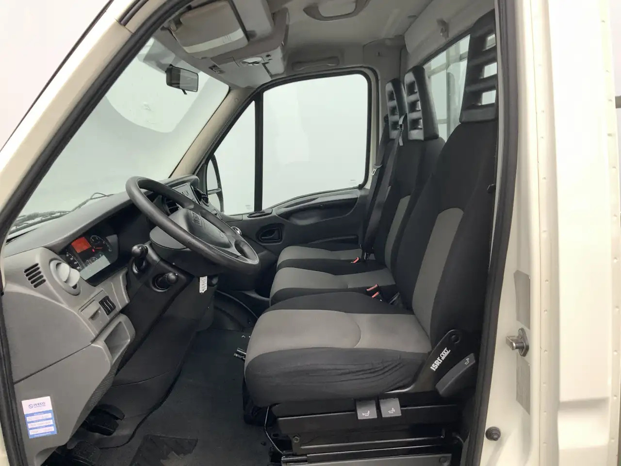Iveco Daily 35S13 D 345 Pick Up Airco 3 Zits Trekhaak 3500 kg - Open body delivery van: picture 4 Iveco Daily 35S13 D 345 Pick Up Airco 3 Zits Trekhaak 3500 kg - Open body delivery van: picture 4