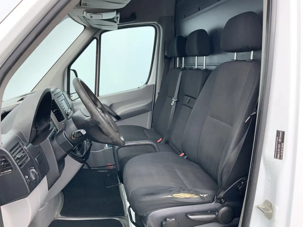 Mercedes-Benz Sprinter 313 2.2 CDI 366 L2 H2 Airco Camera 3Zits Trekhaak - Panel van: picture 4 Mercedes-Benz Sprinter 313 2.2 CDI 366 L2 H2 Airco Camera 3Zits Trekhaak - Panel van: picture 4