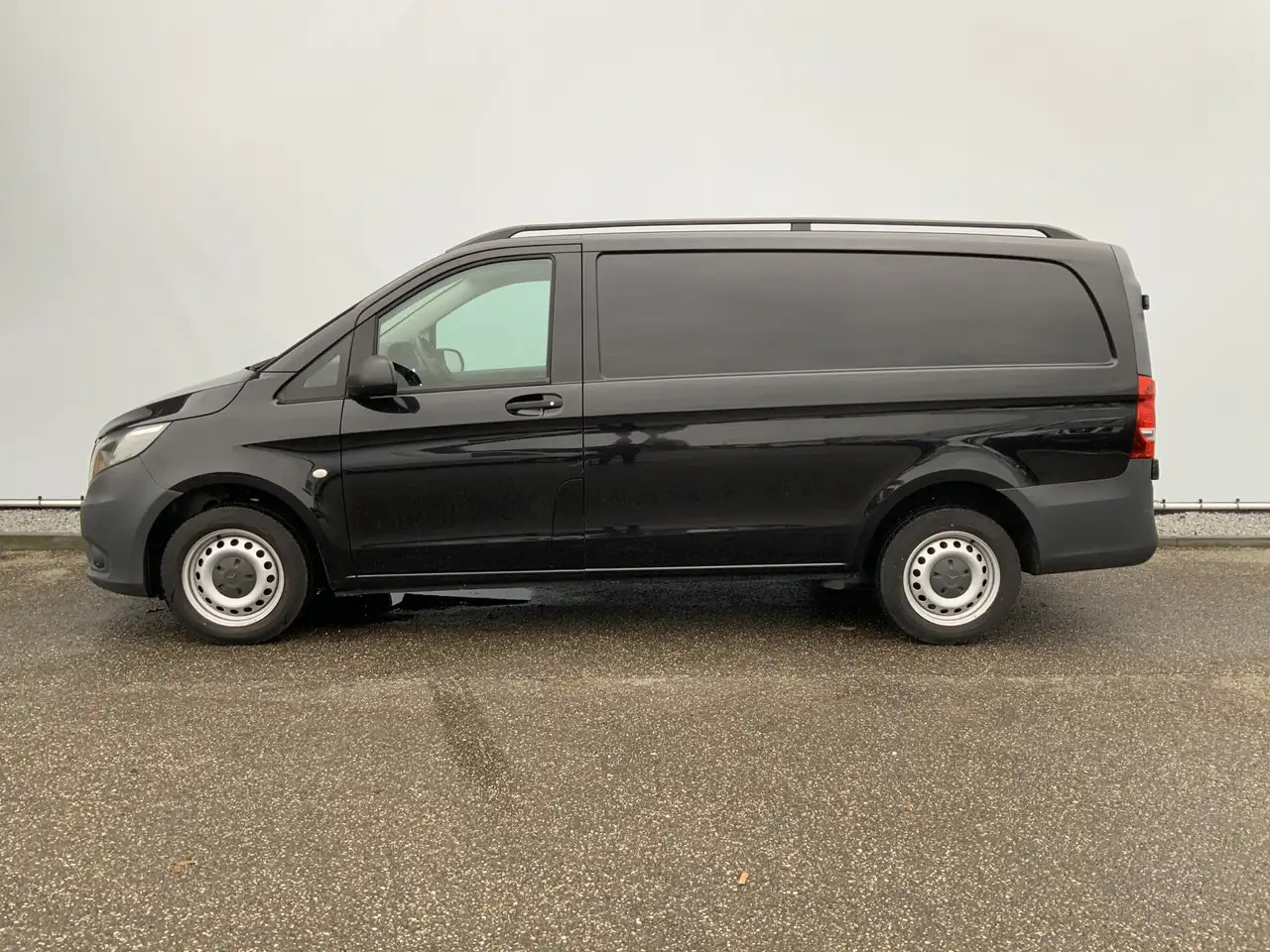 Mercedes-Benz Vito 114 CDI Lang L2 H1 3 Zits Airco Cruise Euro 5 - Small van: picture 3 Mercedes-Benz Vito 114 CDI Lang L2 H1 3 Zits Airco Cruise Euro 5 - Small van: picture 3