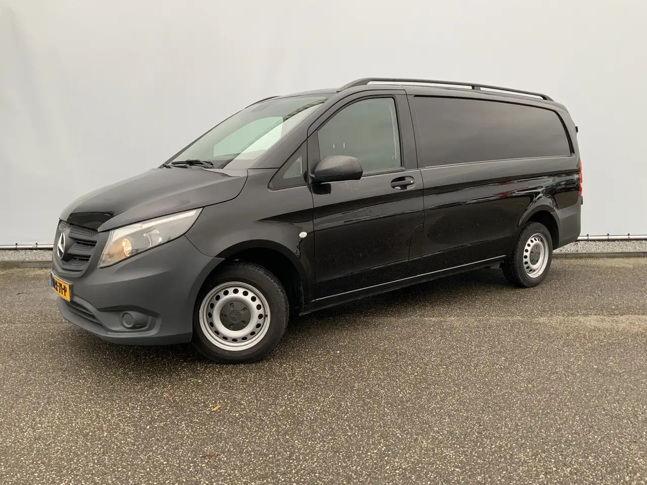 Mercedes-Benz Vito 114 CDI Lang L2 H1 3 Zits Airco Cruise Euro 5 - Small van: picture 1 Mercedes-Benz Vito 114 CDI Lang L2 H1 3 Zits Airco Cruise Euro 5 - Small van: picture 1