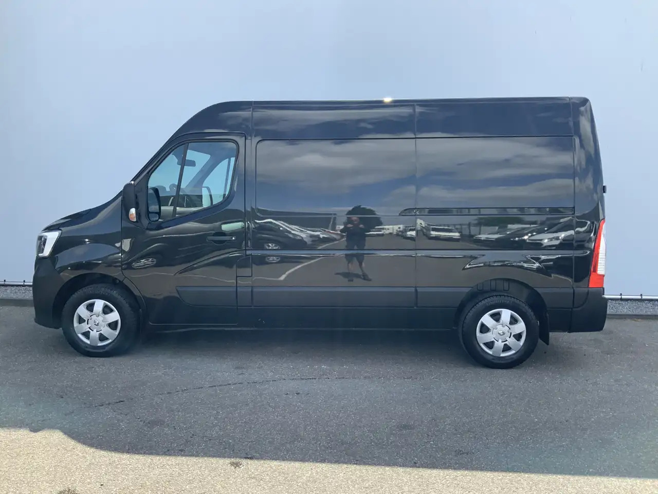 Renault Master T35 2.3 dCi 135 L2H2 Airco Cruise 3 Zits Camera Eu - Panel van: picture 3 Renault Master T35 2.3 dCi 135 L2H2 Airco Cruise 3 Zits Camera Eu - Panel van: picture 3