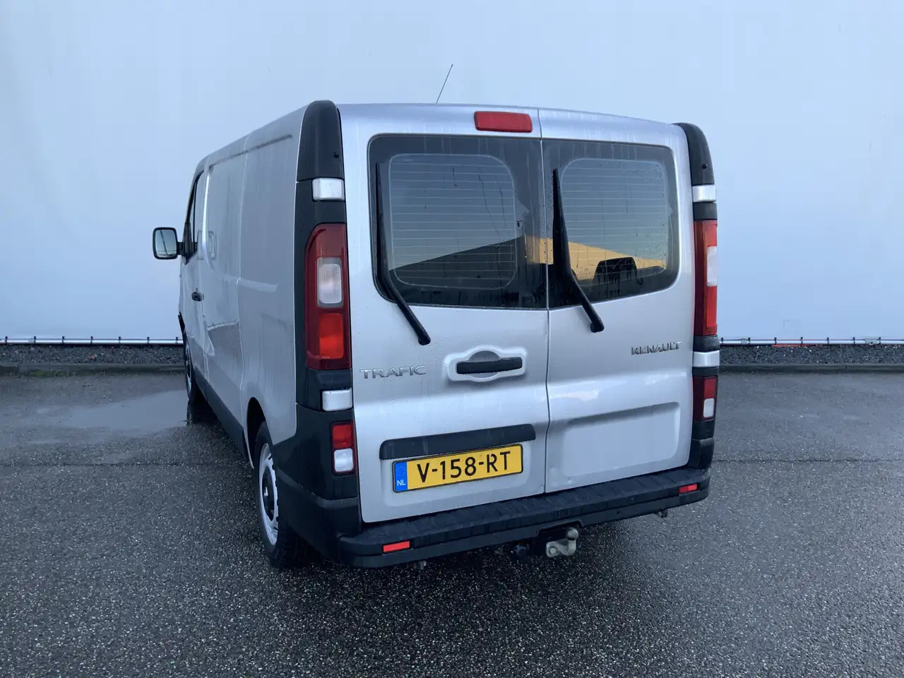 Renault Trafic 1.6 dCi T27 L1H1 Comfort Airco Cruise 3 Zits Trekh - Panel van: picture 2 Renault Trafic 1.6 dCi T27 L1H1 Comfort Airco Cruise 3 Zits Trekh - Panel van: picture 2