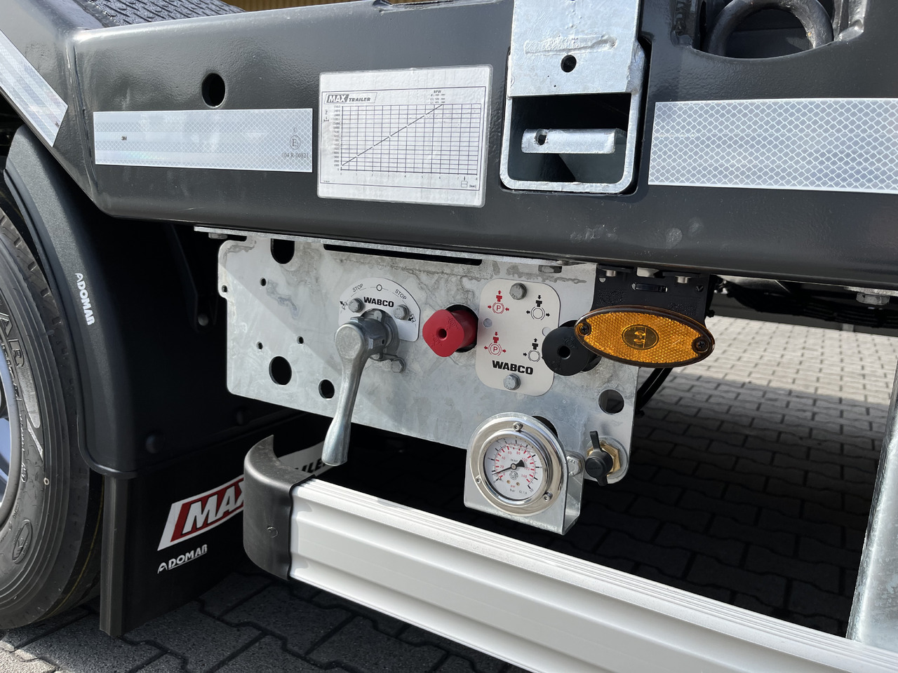 FAYMONVILLE MAX Trailer 4(2+2)-Achs-Anhänger mit hydr. Rampen - Low loader trailer: picture 5 FAYMONVILLE MAX Trailer 4(2+2)-Achs-Anhänger mit hydr. Rampen - Low loader trailer: picture 5
