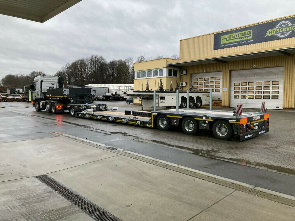 Meusburger 1+3-Achs-Tiefbett-Kombination mit Halbachsen - Low loader semi-trailer: picture 1 Meusburger 1+3-Achs-Tiefbett-Kombination mit Halbachsen - Low loader semi-trailer: picture 1