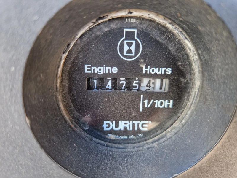 Air compressor Atlas-Copco XAS350DD VERY LOW HOURS: picture 7 Air compressor Atlas-Copco XAS350DD VERY LOW HOURS: picture 7