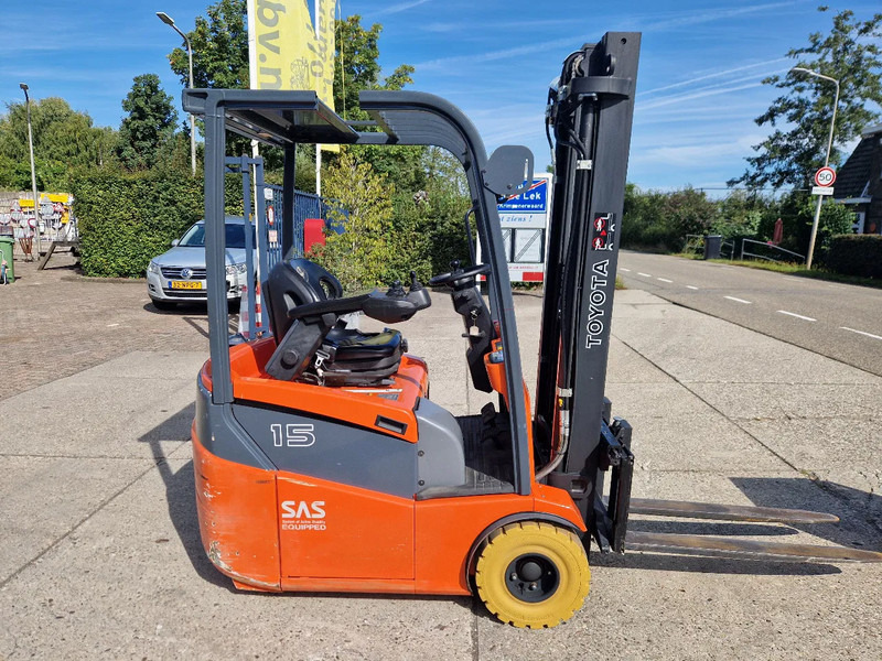 Electric forklift Toyota 1500 kg. elektrisch hefhoogte 5.00m.: picture 17 Electric forklift Toyota 1500 kg. elektrisch hefhoogte 5.00m.: picture 17