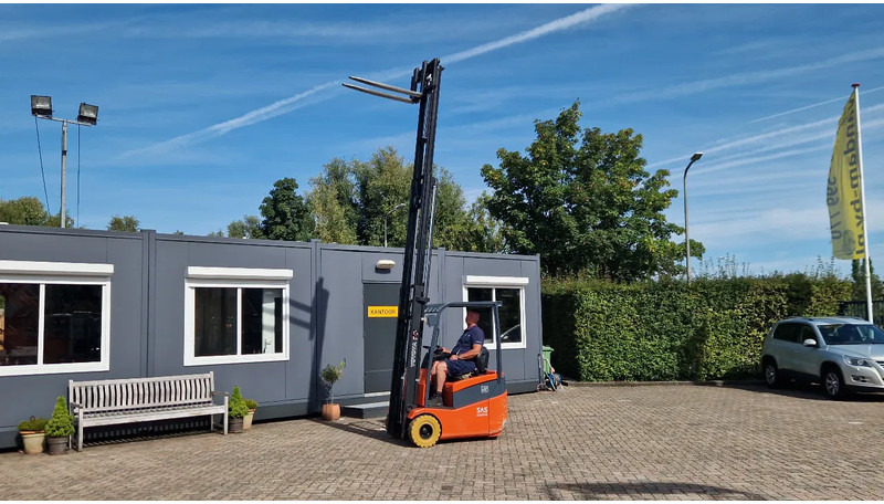 Electric forklift Toyota 1500 kg. elektrisch hefhoogte 5.00m.: picture 19 Electric forklift Toyota 1500 kg. elektrisch hefhoogte 5.00m.: picture 19