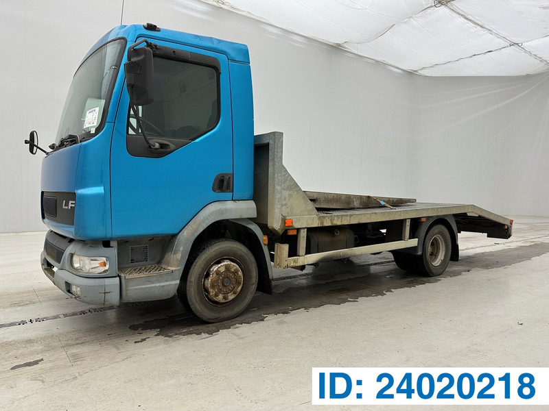 DAF LF45.12 - Autotransporter truck: picture 1 DAF LF45.12 - Autotransporter truck: picture 1