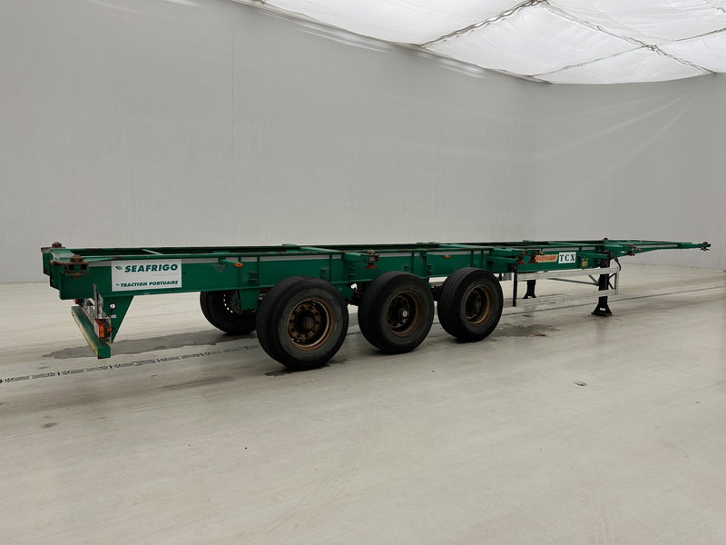Fruehauf Skelet 2 x 20-40 ft - Container transporter/ Swap body semi-trailer: picture 5 Fruehauf Skelet 2 x 20-40 ft - Container transporter/ Swap body semi-trailer: picture 5