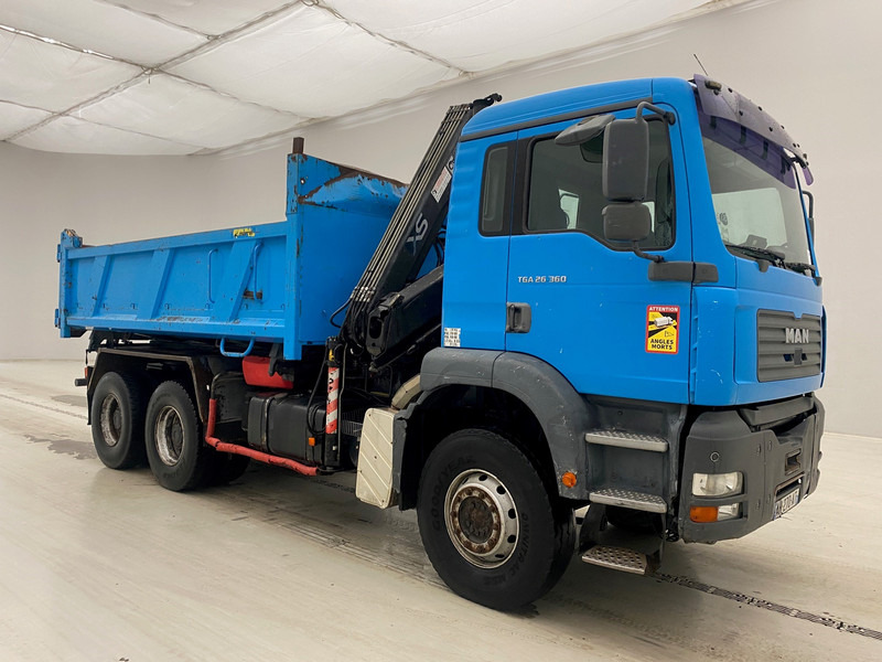 MAN TGA 26.363 - 6x4 - Tipper, Crane truck: picture 3 MAN TGA 26.363 - 6x4 - Tipper, Crane truck: picture 3