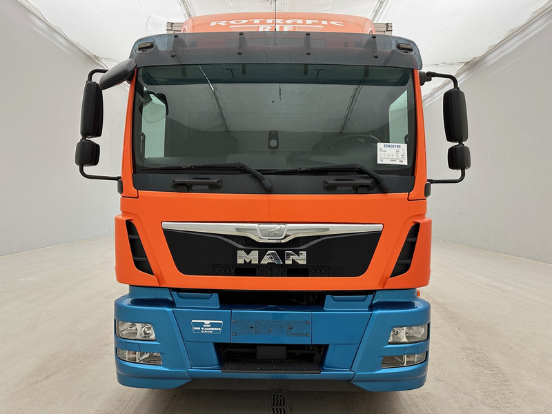MAN TGM 18.290 - Box truck: picture 2 MAN TGM 18.290 - Box truck: picture 2