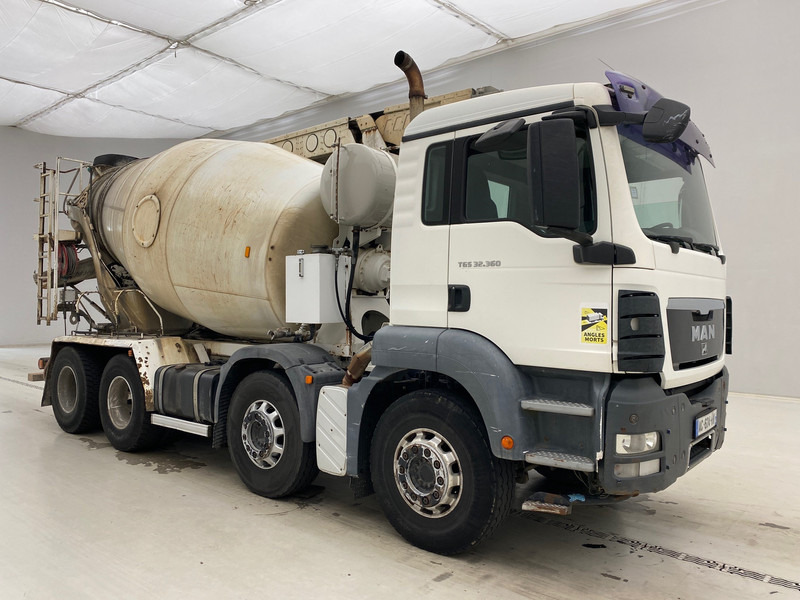 MAN TGS 32.360 - 8x4 - Concrete mixer truck: picture 3 MAN TGS 32.360 - 8x4 - Concrete mixer truck: picture 3