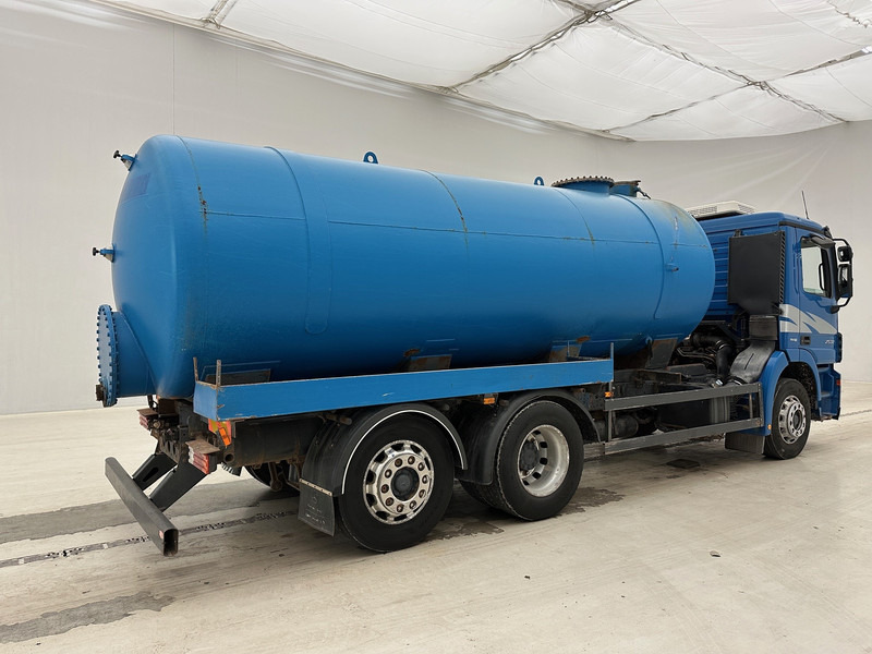 Mercedes-Benz Actros 2532 - 6x2 - Tank truck: picture 4 Mercedes-Benz Actros 2532 - 6x2 - Tank truck: picture 4