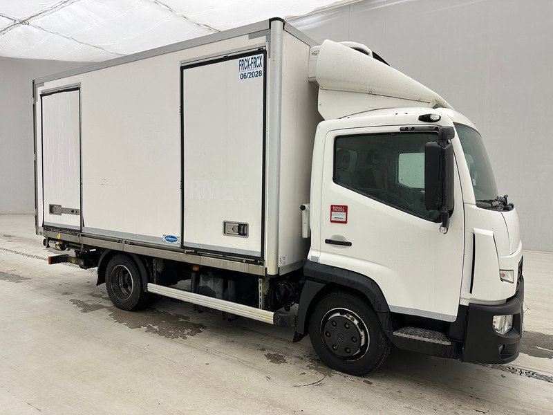 Renault D 180 - Refrigerator truck: picture 3 Renault D 180 - Refrigerator truck: picture 3