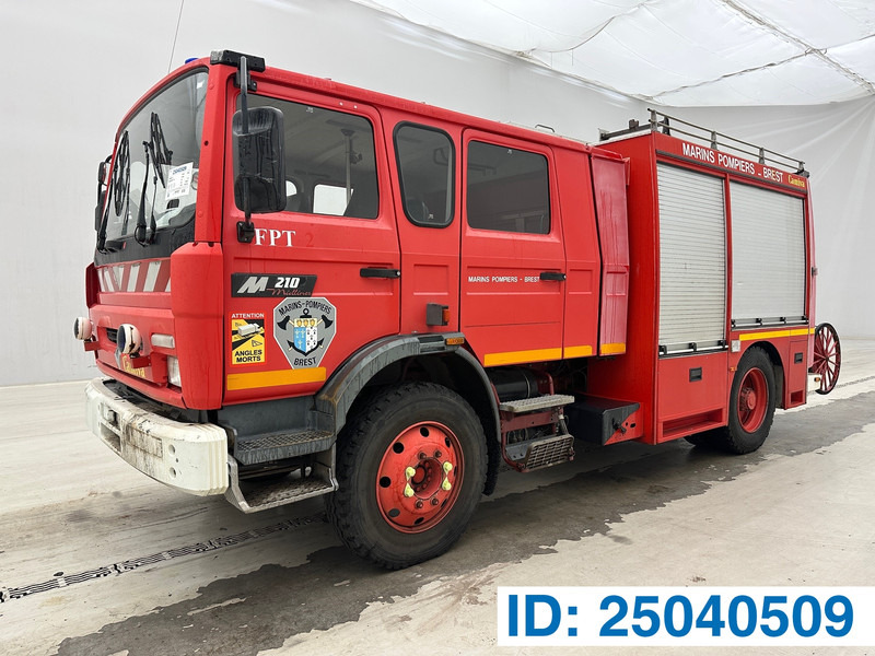 Renault Midliner 210 - Fire truck: picture 1 Renault Midliner 210 - Fire truck: picture 1