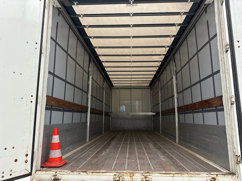 Renders Schuifzeilen - Curtainsider trailer: picture 5 Renders Schuifzeilen - Curtainsider trailer: picture 5