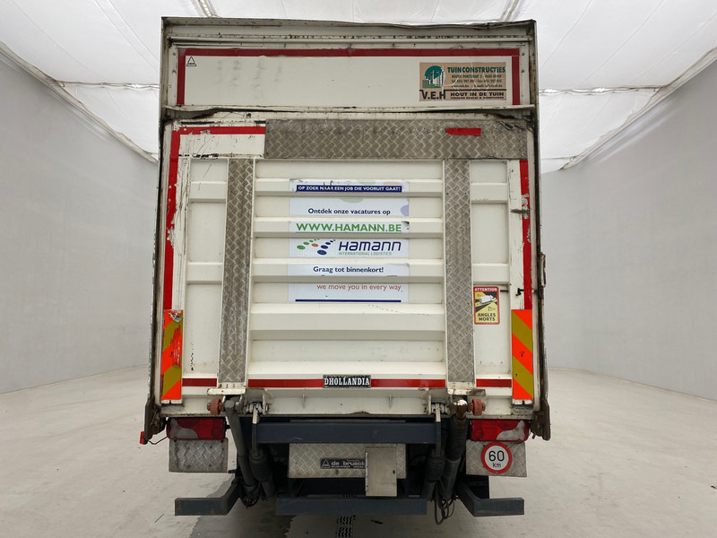 Scania P230 - Curtainsider truck: picture 5 Scania P230 - Curtainsider truck: picture 5