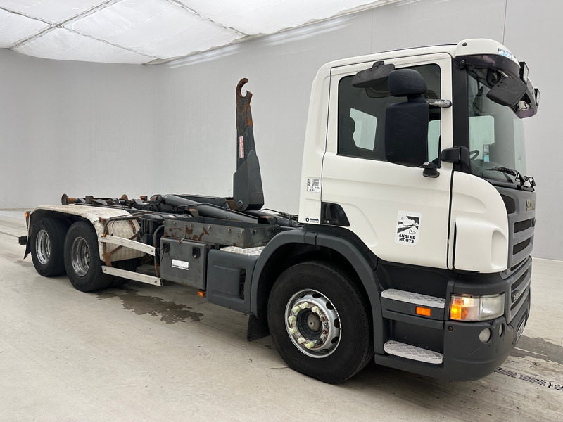 Scania P420 - 6x2* - Hook lift truck: picture 3 Scania P420 - 6x2* - Hook lift truck: picture 3