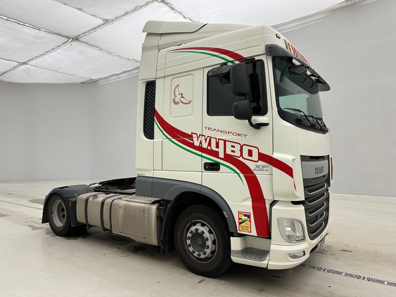 DAF XF 460 Space Cab - Tractor unit: picture 3 DAF XF 460 Space Cab - Tractor unit: picture 3