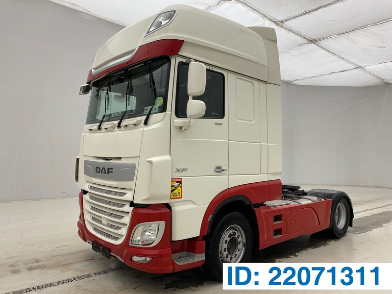 DAF XF105.530 Super Space Cab - Tractor unit: picture 1 DAF XF105.530 Super Space Cab - Tractor unit: picture 1